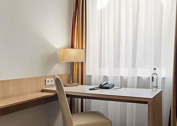 Mercure Am Volkspark 4*