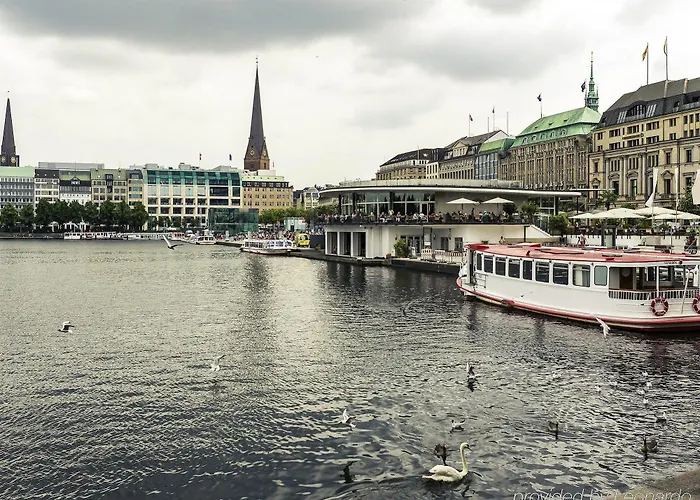Hotel Mercure Am Volkspark 4*